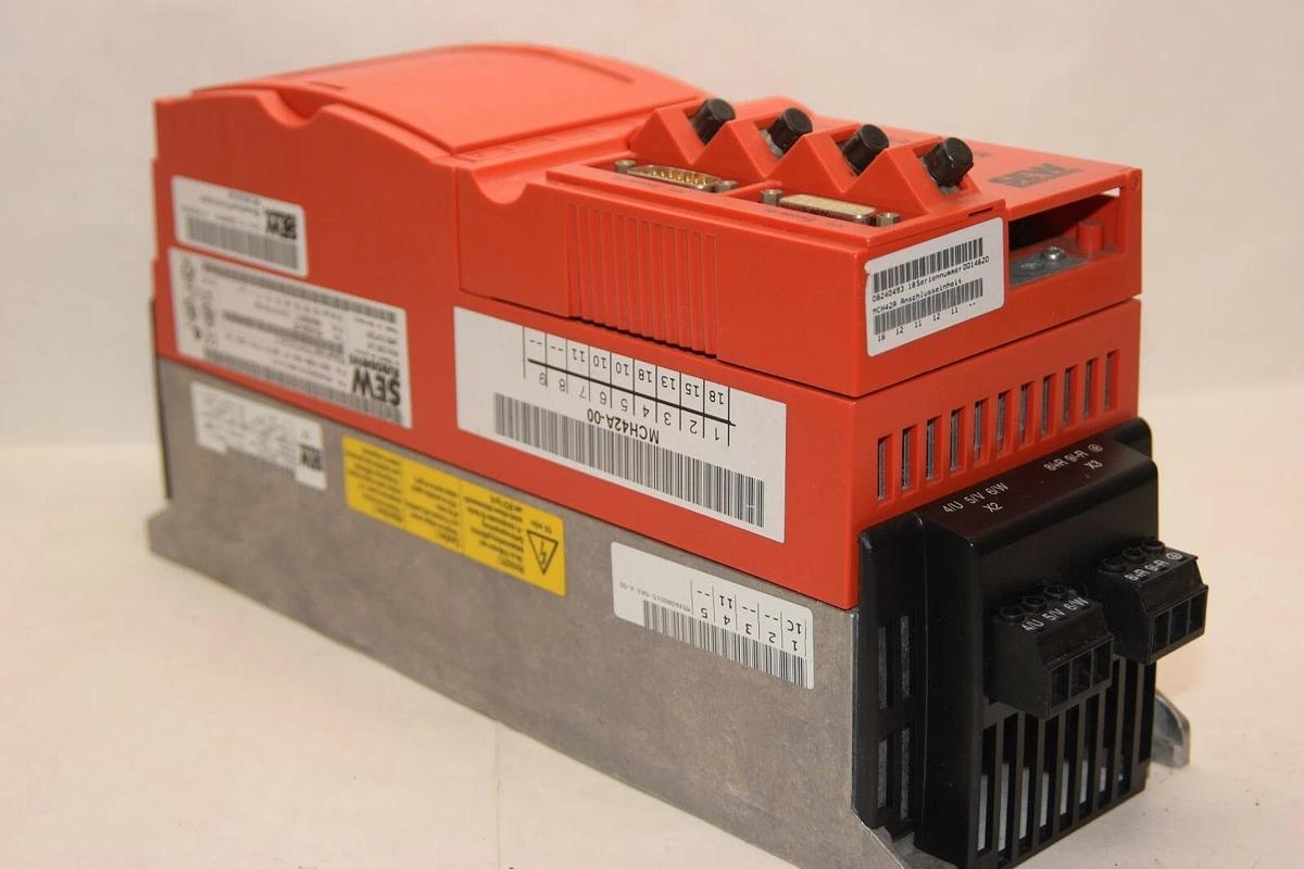 Used SEW EURODRIV E MCH42A0015-5A3-4-0T Movidrive Frequency Converter Inverter