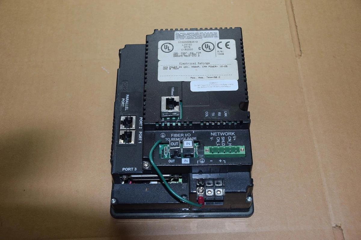 Used HORNER ELECTRIC OPERATOR INTERFACE CONTROL PANEL DISPLAY IC3000CS351D