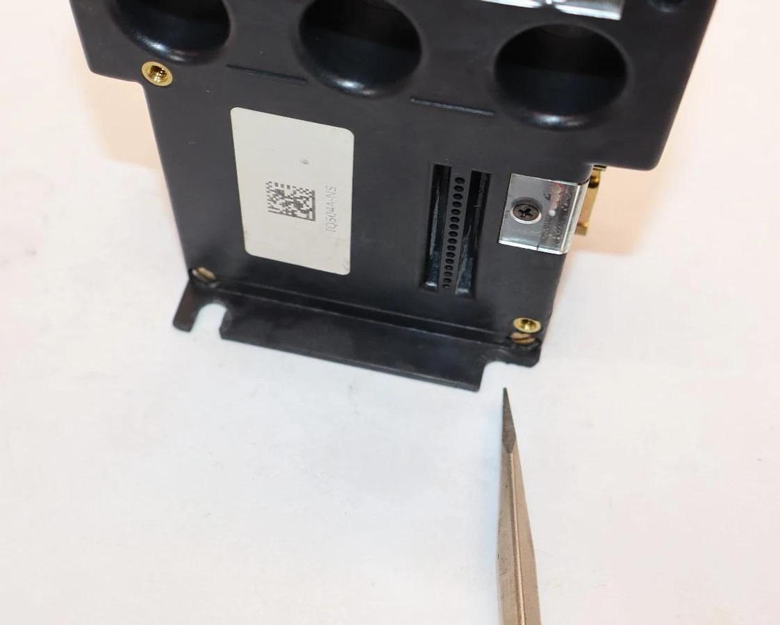 Used Eaton Cutler-Hammer Motor Protection Relay IQ500 IQ504A Mod A 1000V 226A 3hp