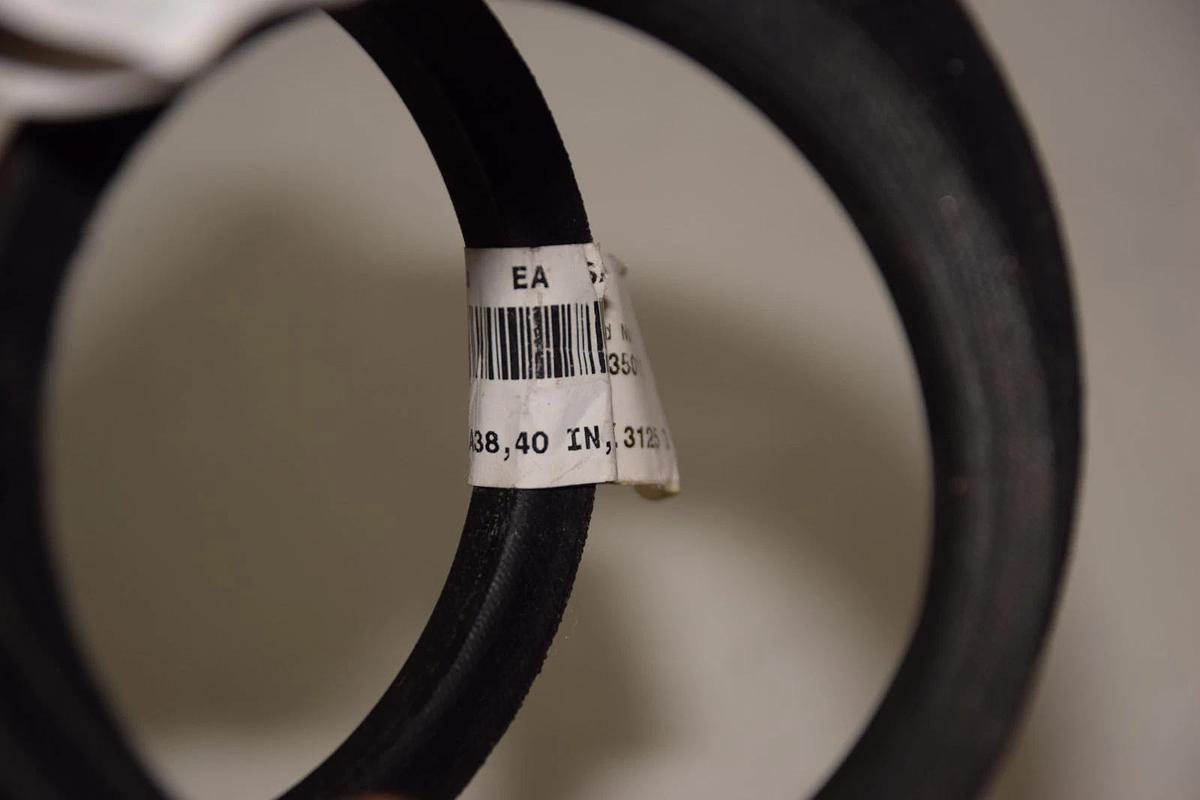 GATES A38 A 38 9002-2038 HI-POWER II V-BELT NEW