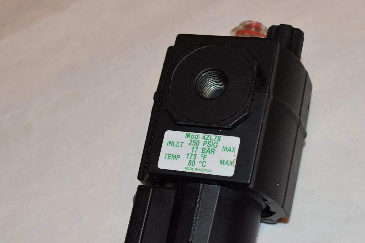 (New) SPEEDAIRE 4ZL78 250psig 17BAR AIR LINE PNEUMATIC LUBRICATOR 1/4"