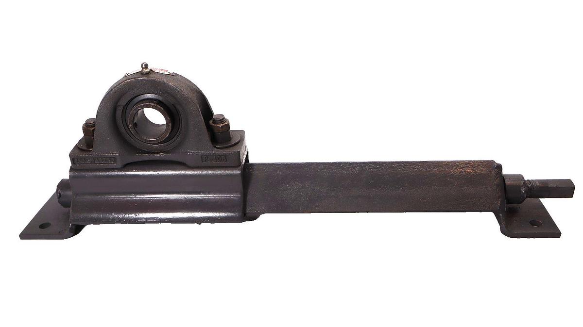 SealMaster Pillow Block with Takeup Bearing NP-19 NP19 1-3/16" Bore P-105 (Ref)
