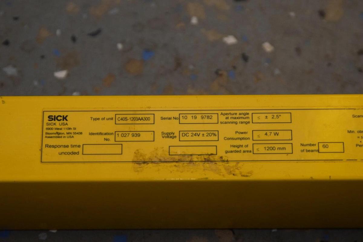 Used SICK C40S-1203AA300 C4000 Series 1200mm 24Vdc  Light Curtain Basic+