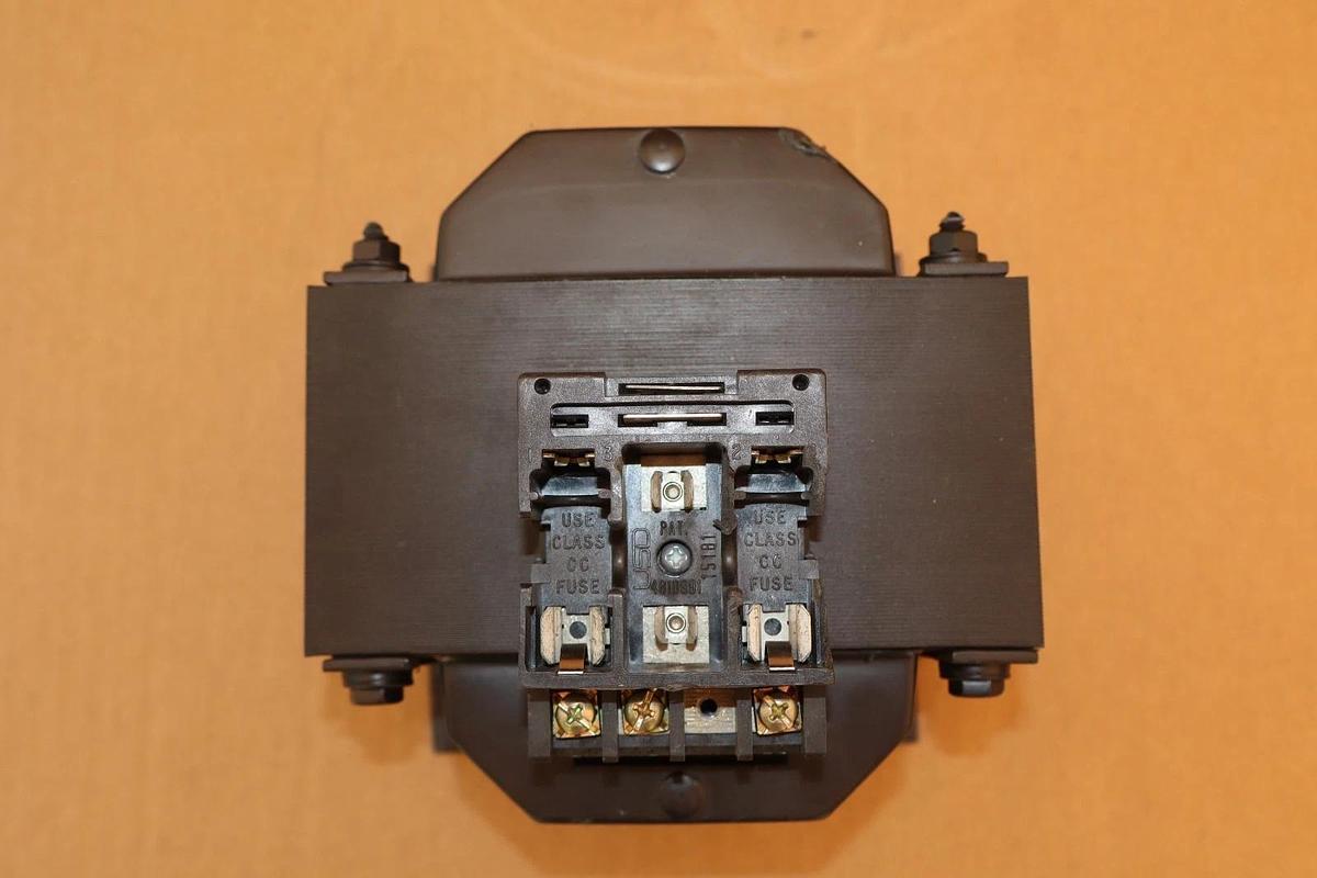 EGS Hevi-Duty Industrial Control Transformer E11003PB 1.1kva E3PB (New, dmg)