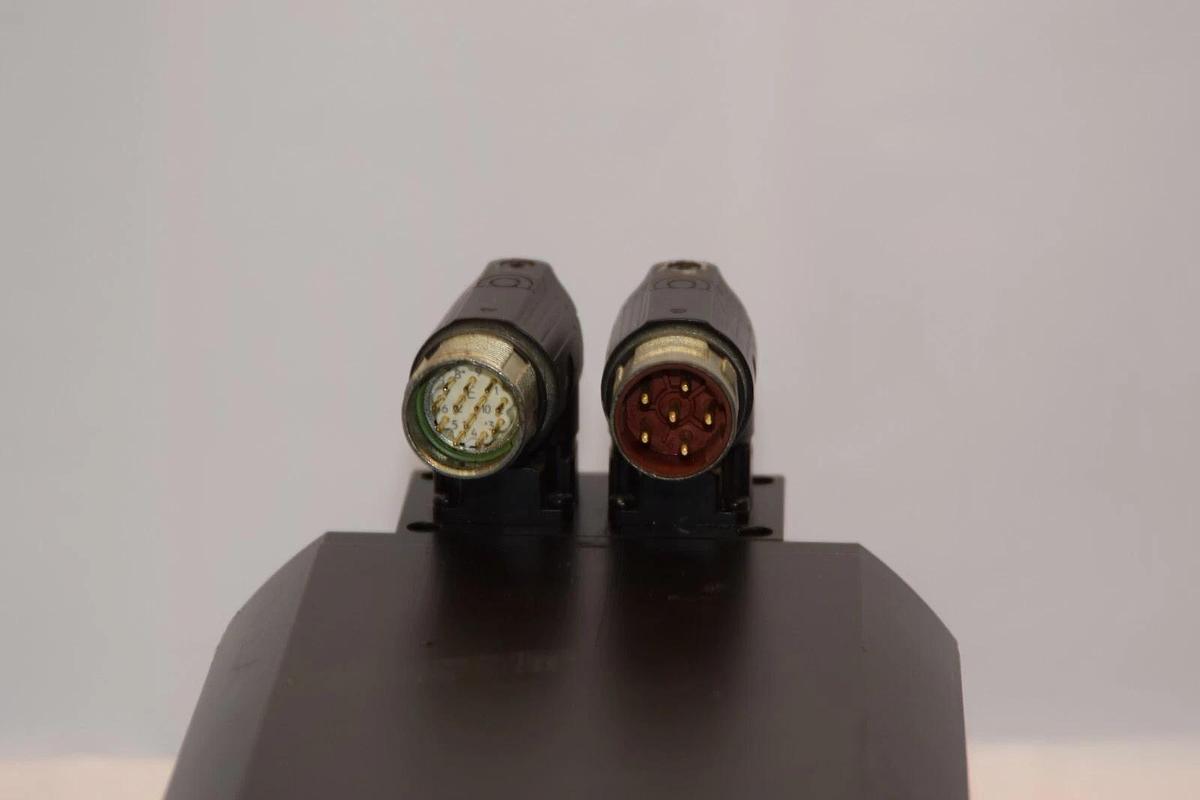 Used JETTER JH5-1870-69-6RVBS-XF3 560V 13.13A 3000r/min Servo Motor