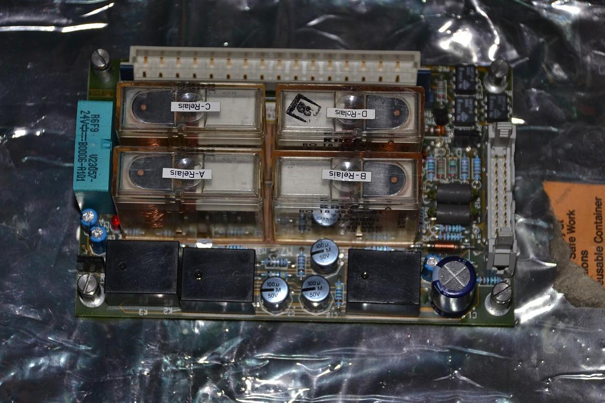 Used SICK OPTIC ELECTRONIC RELAY PC Circuit Board Card 2014926