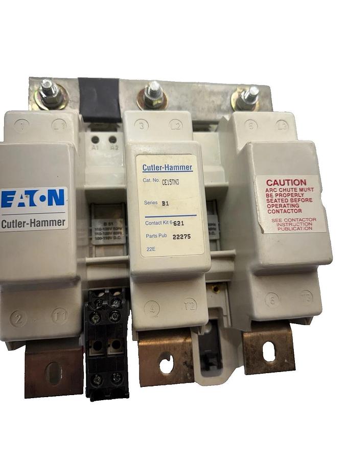 Cutler-Hammer CE15TN3 B1 Magnetic Contactor 600V, 420 Amp 120V coil 420A 1070503