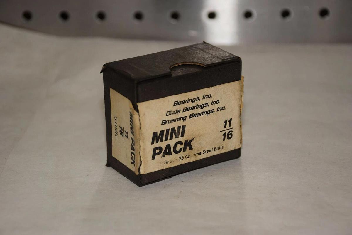 (BOX OF 8) BEARINGS INC. 11/16 MINI PACK CHROME STEEL BALLS NEW