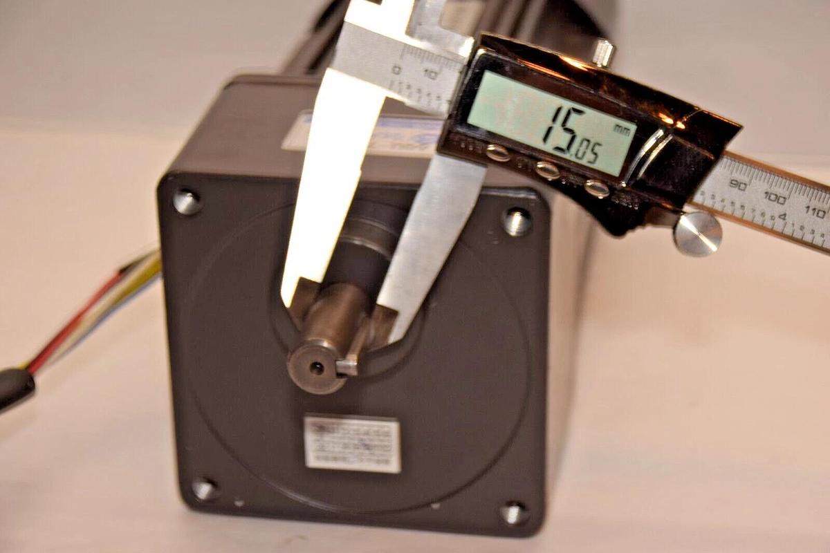 Used LPG 6RK200RGU-CF 200W 220V Speed Regulating Motor w/ Gearbox Reducer 6GU-7.5-K