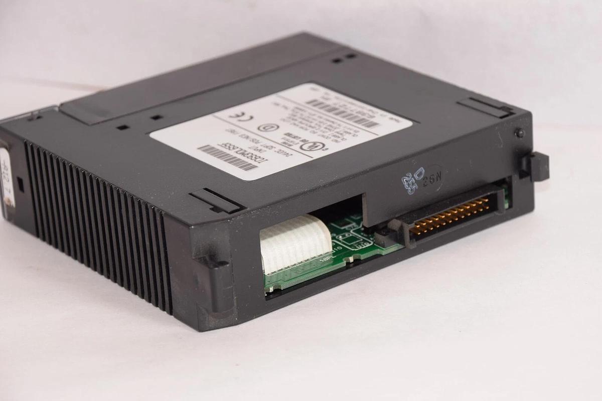 Used GE FANUC Input Module IC693MDL655F 24Vdc 32pt Pos/Neg Fast Input Module