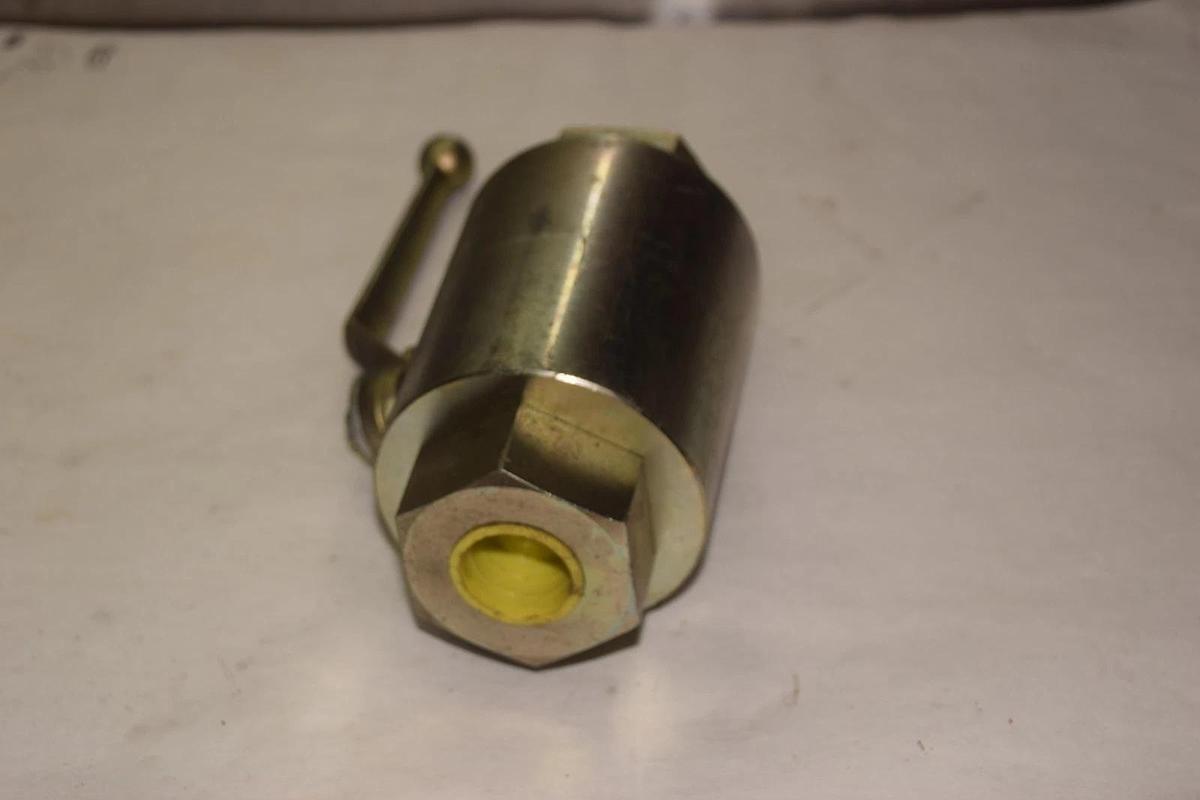 STAUFF HHBV 20160001 M 11430psi FLOW VALVE NEW