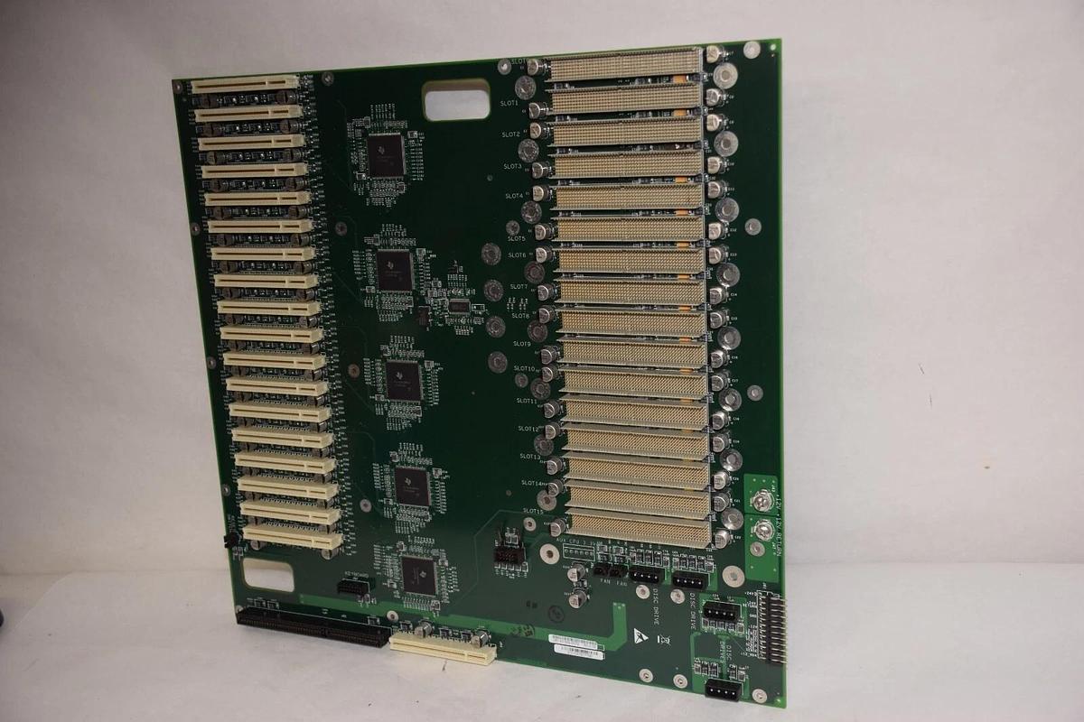 Used RADISYS CORP. 061-01305-0070 , 060-30461-0007 Circuit Board