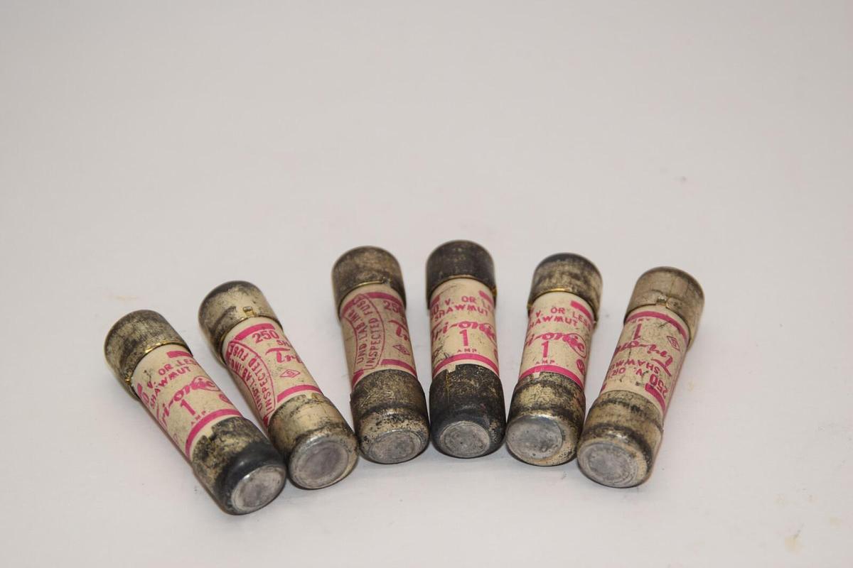 (NEW - Lot of 6) TRI-ONIC A-50 TR1 1A 1Amp 250V Fuse