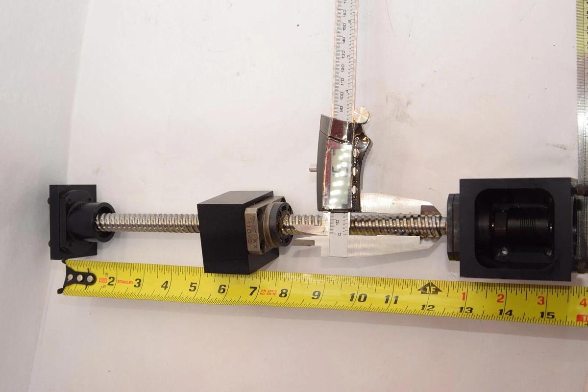 Used THK KX 11076 KX11076 Ball Screw