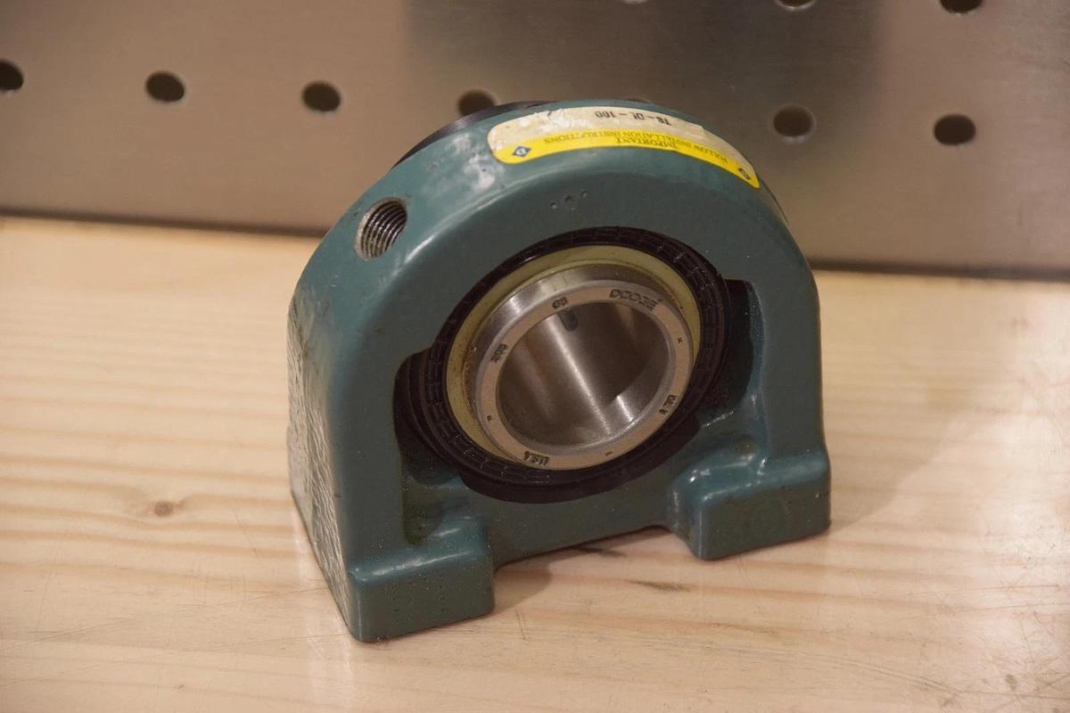 DODGE TB-DL-100 1" 2 BOLT TAPPED BASE BILLOW BLOCK BEARING NEW