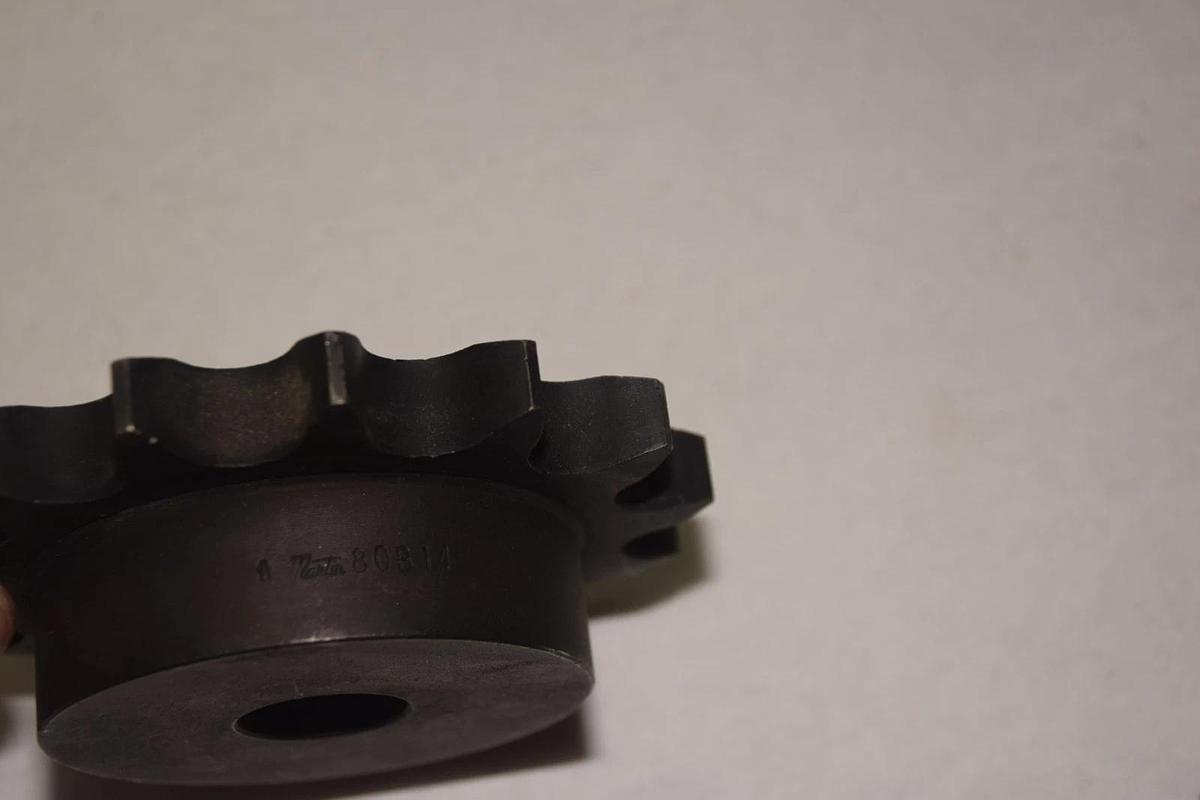 MARTIN 80B14 23/32" 1" BORE 14 TEETH SPROCKET NEW
