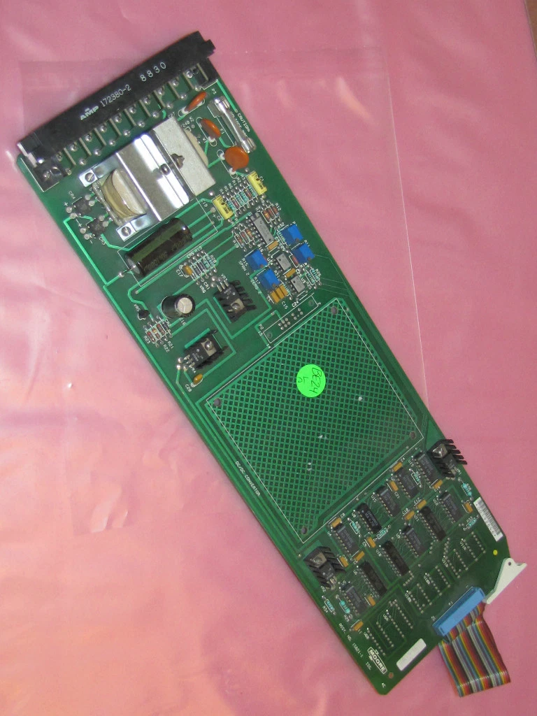 MOORE CIRCUIT BOARDS 15821-1 15821-1-11 NEW