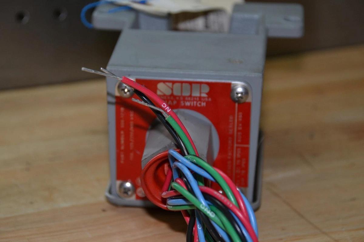 SOR STATIC O RING 4BA-KB5-N1-C4A 3-50PSI PRESSURE SWITCH NEW