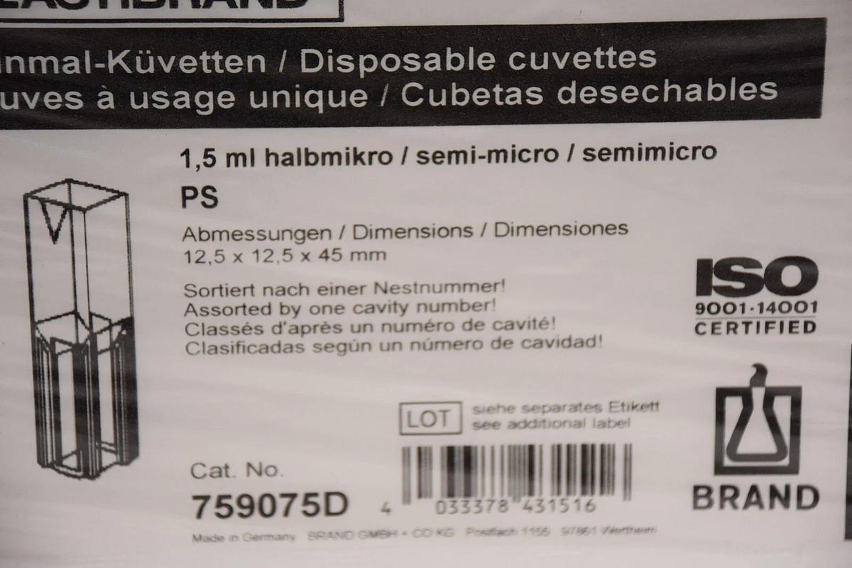 PLASTIBRAND 759075D Disposable Cuvettes 1.5mL Semi-Micro *Sealed Package*