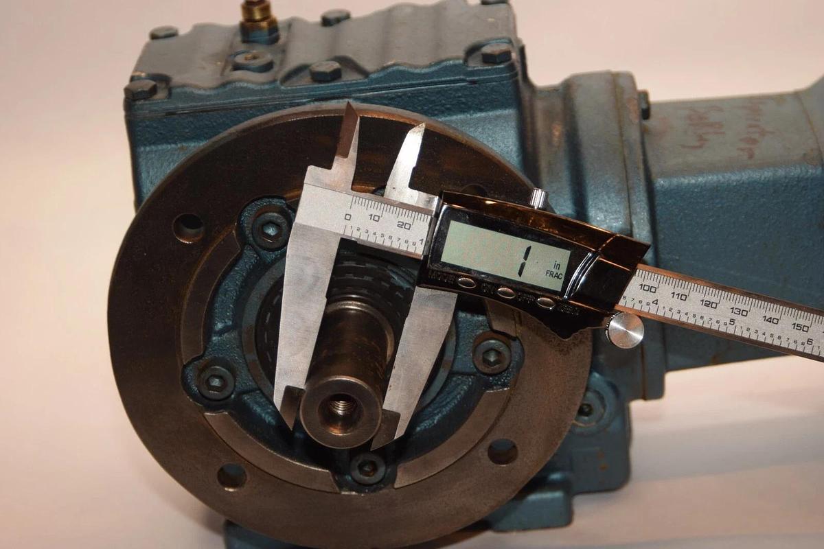 (NEW) SEW-EURODRIVE SF47AM145 850277454.07.07.001 Mobilgear 636 Gear Reducer