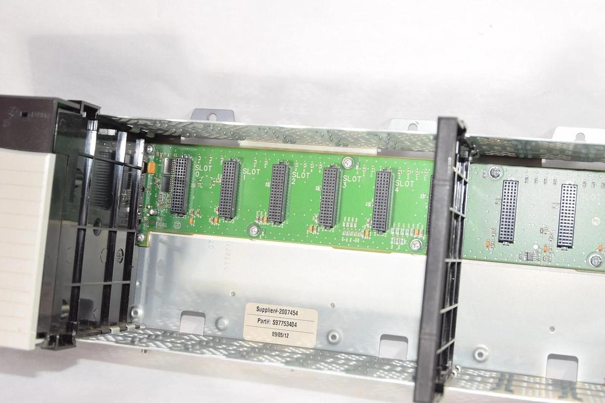 Used ALLEN BRADLEY 1756-A13 1756A13 Ser B 13 Slot Chassis W/ 1756-PA75/B Power Supply