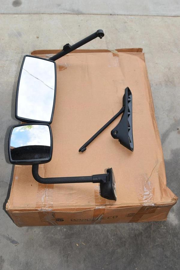 INTERNATIONAL 3561611C98 594052003 BLK LH Mirror Assembly Cab/Door