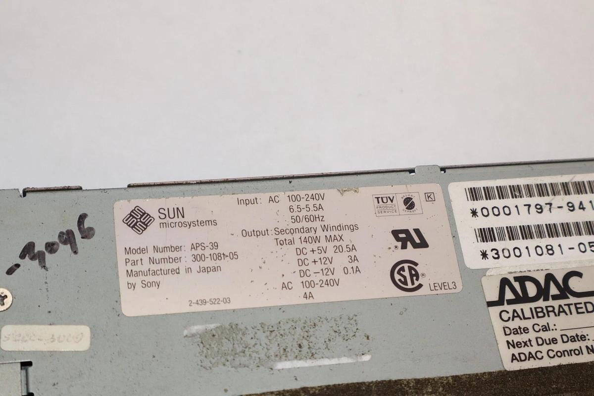 Used SUN MICROSYSTEMS APS-39 APS39 300-1081-05 140W Power Supply