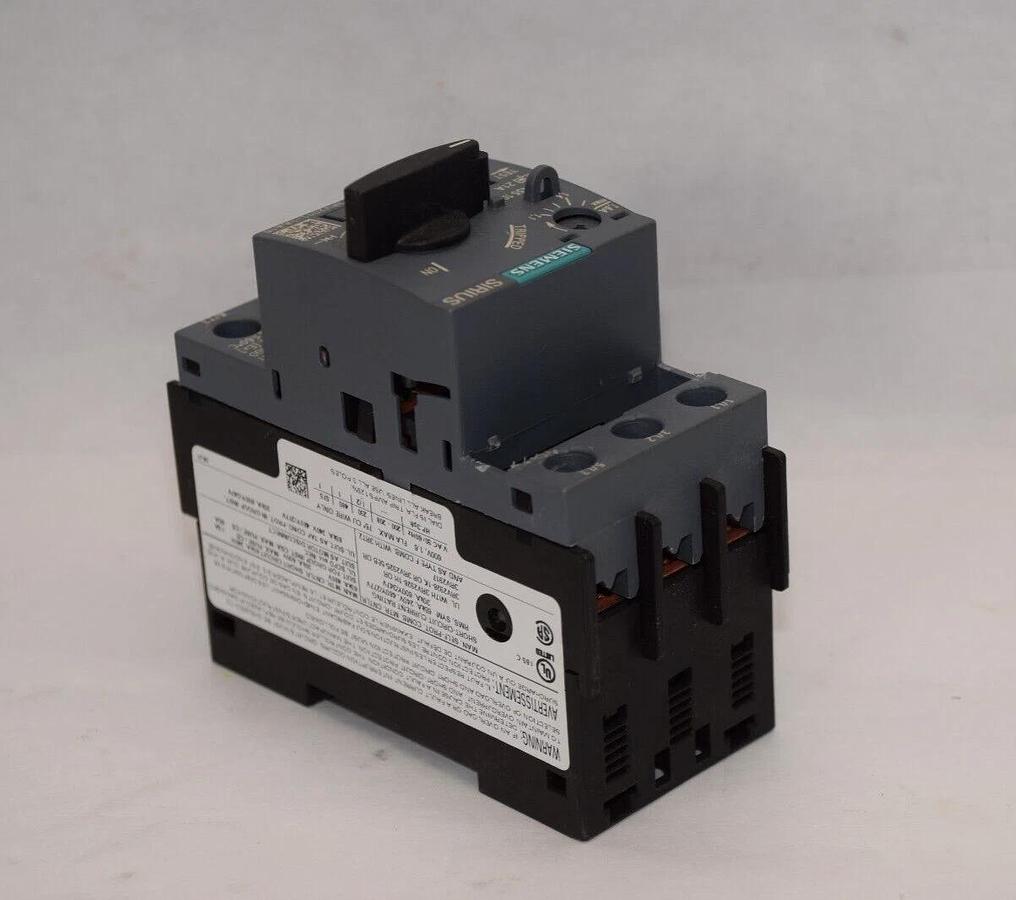 Used SIEMENS 3RV2011-1AA10 3RV20111AA10 1.1-1.6A Circuit Breaker *Missing Cover*