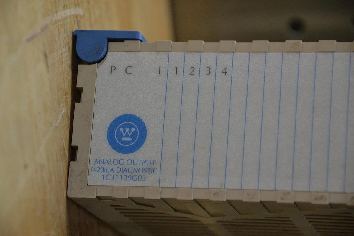 Used Westinghouse Emerson Ovation 1C31129G03 Analog Output PLC Module