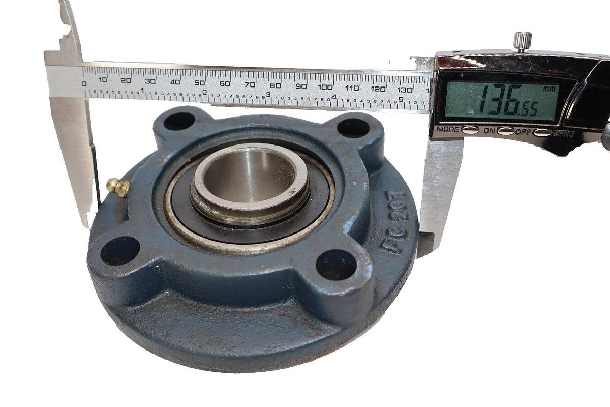 (NEW) NBR FC207 , FC 207 4-Bolt Flange Bearing