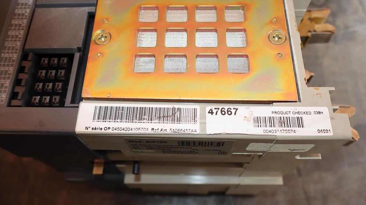 Refurbished Square D Masterpact Breaker NW12N 1200A WG1CBR33A9SXFXXXXX Micrologic 5.0 1000A