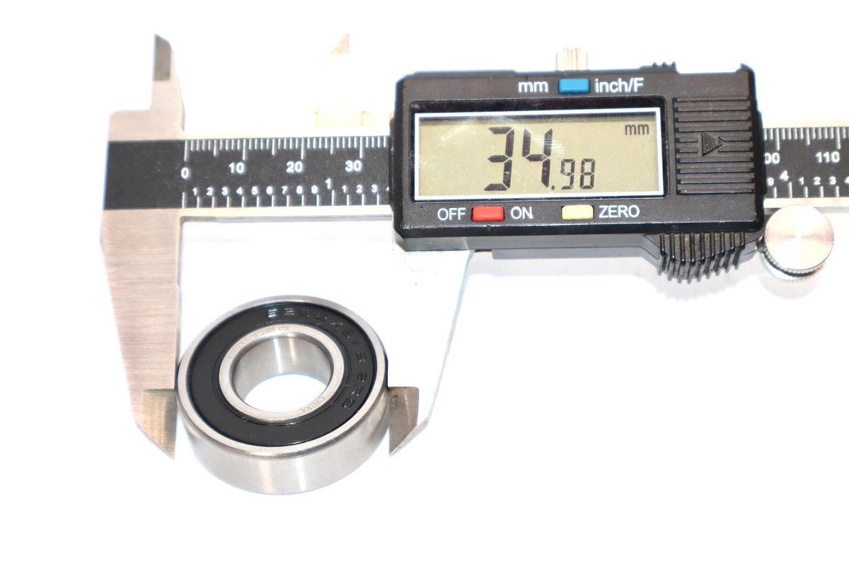 6202x5/8-2RSC3 6202x5/82RSC3 6202x5/82R3 Bearing (New - Lot of 4)