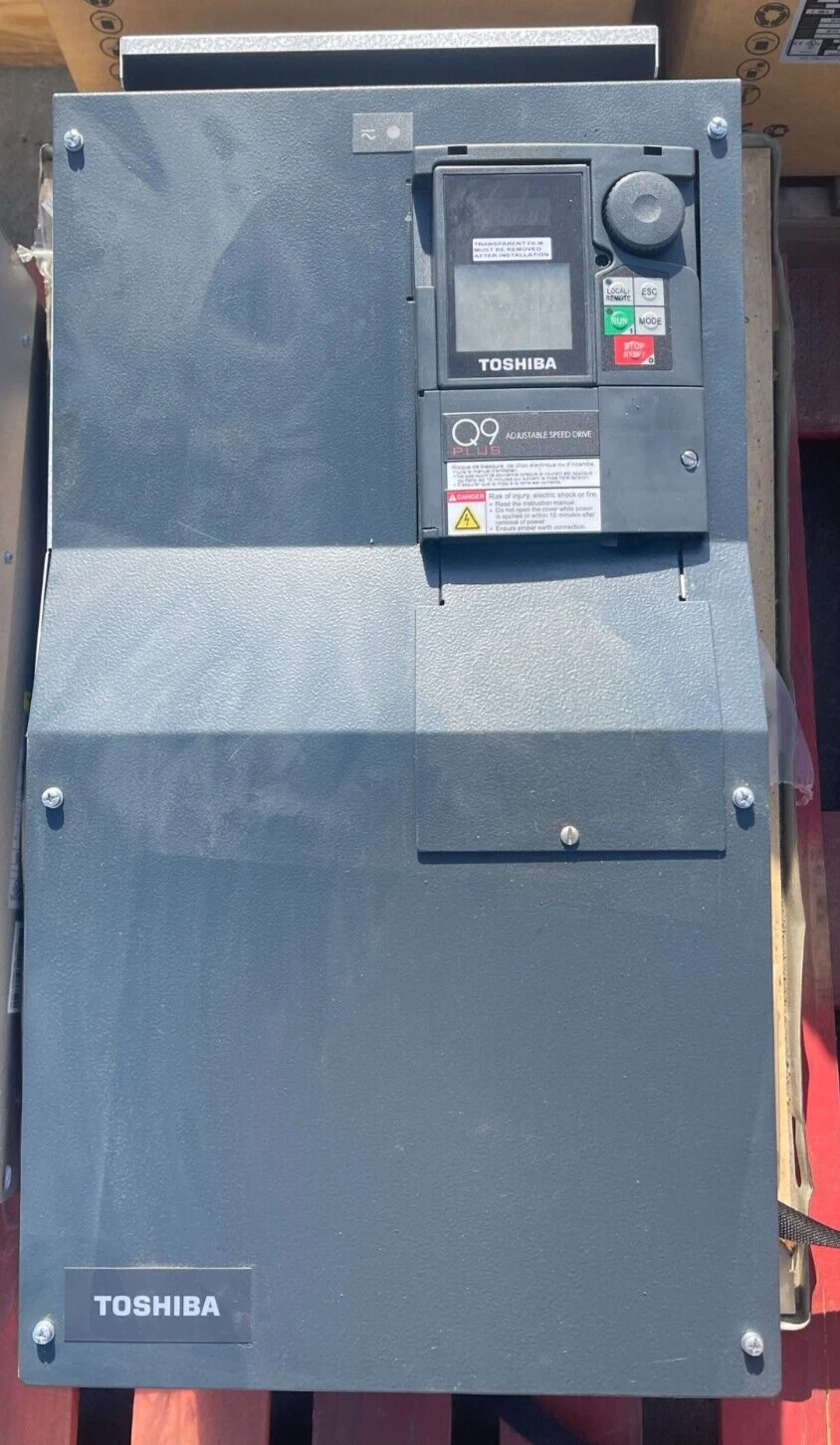 Toshiba Q9 Plus Transistor Inverter VT130Q9+4750 75kva 75hp 380/480v (NEW)