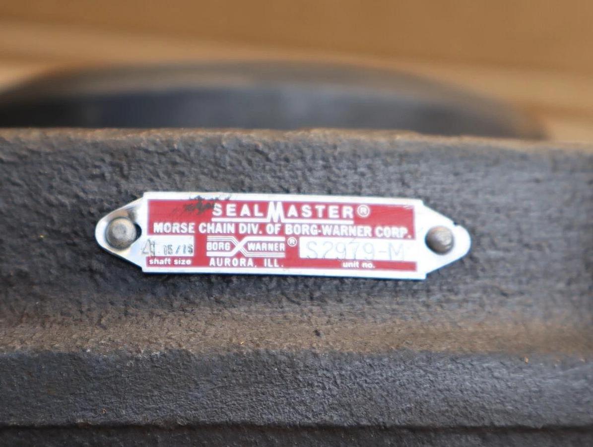 Seal Master SealMaster Morse Pillow Block Housing 4-15/16" S2979-M  S2979M NOS
