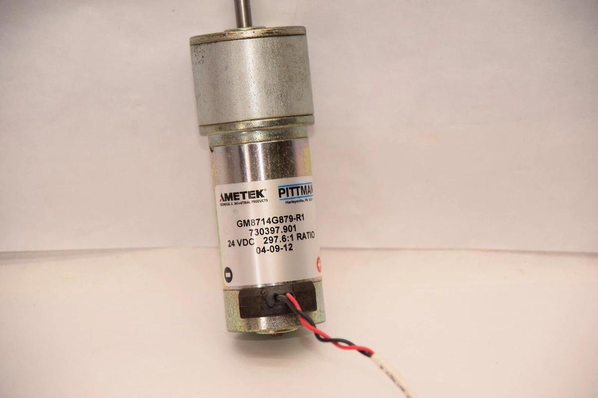 Used AMETEK GM8714G879-R1 24Vdc 297.6:1 Ratio Gear Motor