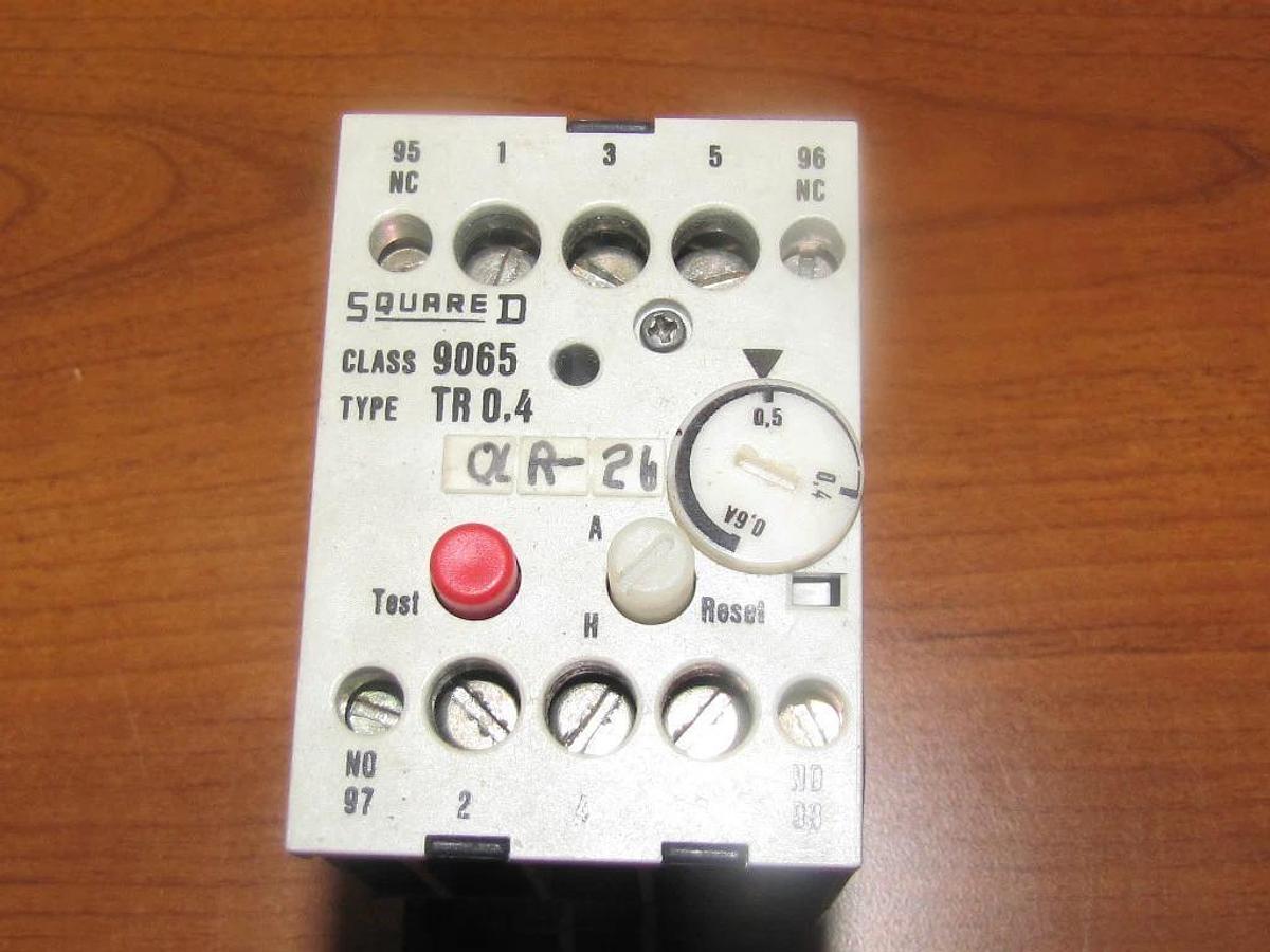 Used Square D 9065 TR0.4 9065TR0.4 9065TR Contactor