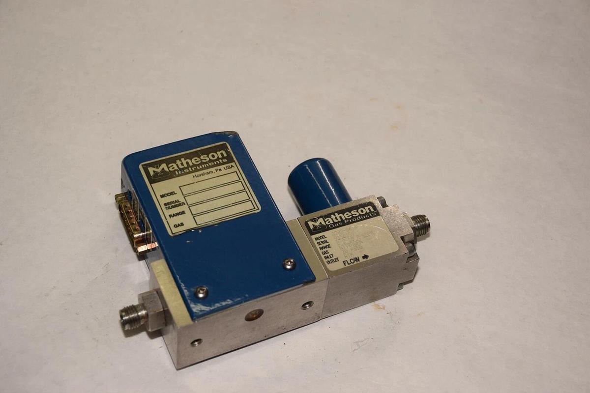 Used MATHESON GAS PRODUCTS 8202-0431 Nitrogen VALVE 8102-0414 EC  0/2-10 SLPM