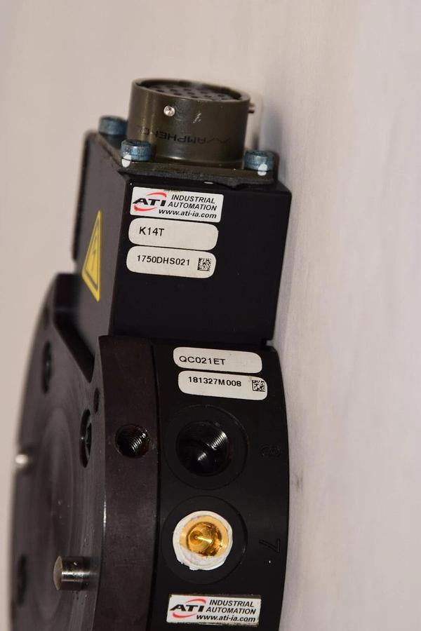 Used DFW-ATI QC021ET Tool Changer W/ K14T Electrical Module