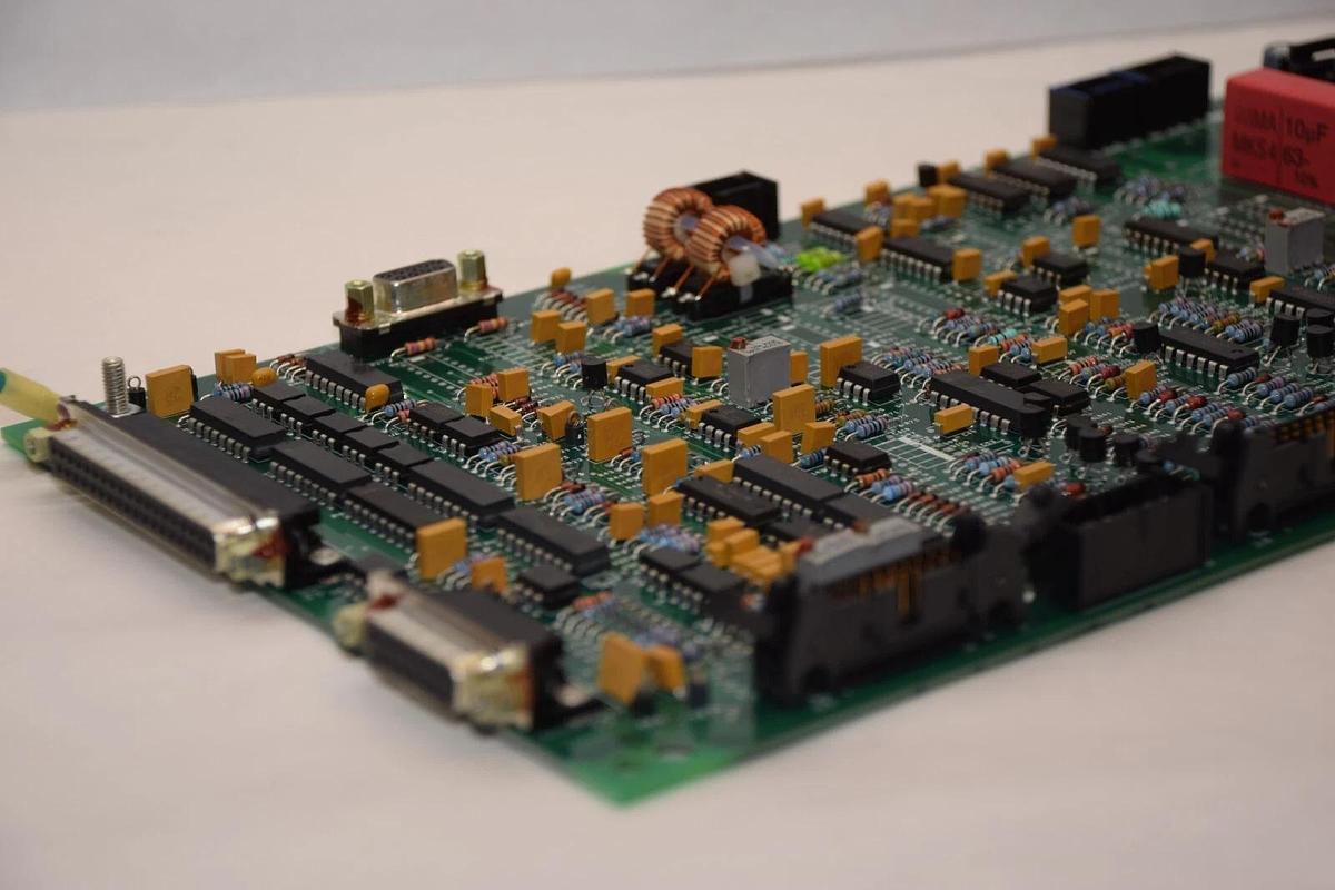 Used CPI CANADA INC 732814 Rev AF, 73281602 Rev AT Control Board Card