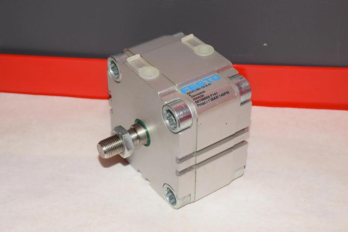 NEW FESTO ADVU-80-15-A-P-A 10BAR CYLINDER