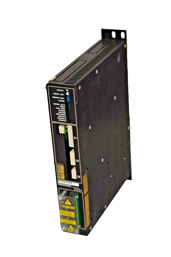 Used KOLLMORGEN Servo Drive BDS4A-103H-0015-102A21P Input 140Vdc Output 115Vac