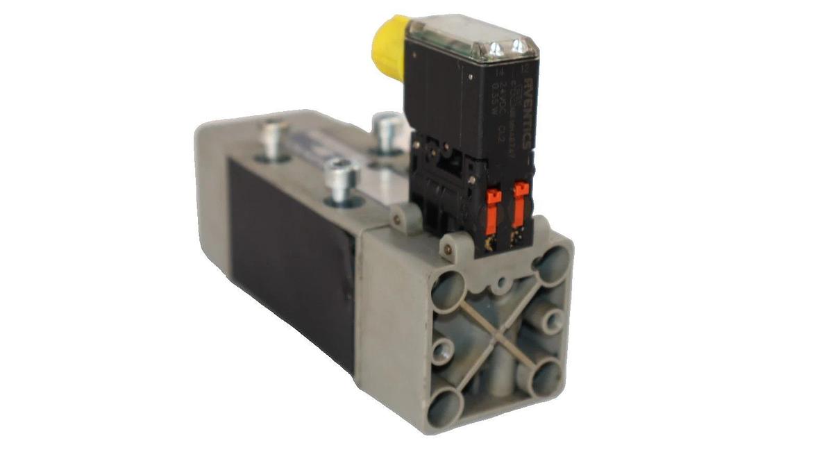 Aventics 0820024325 , 0820 024 325 10 Bar Pneumatic Solenoid Valve (New)