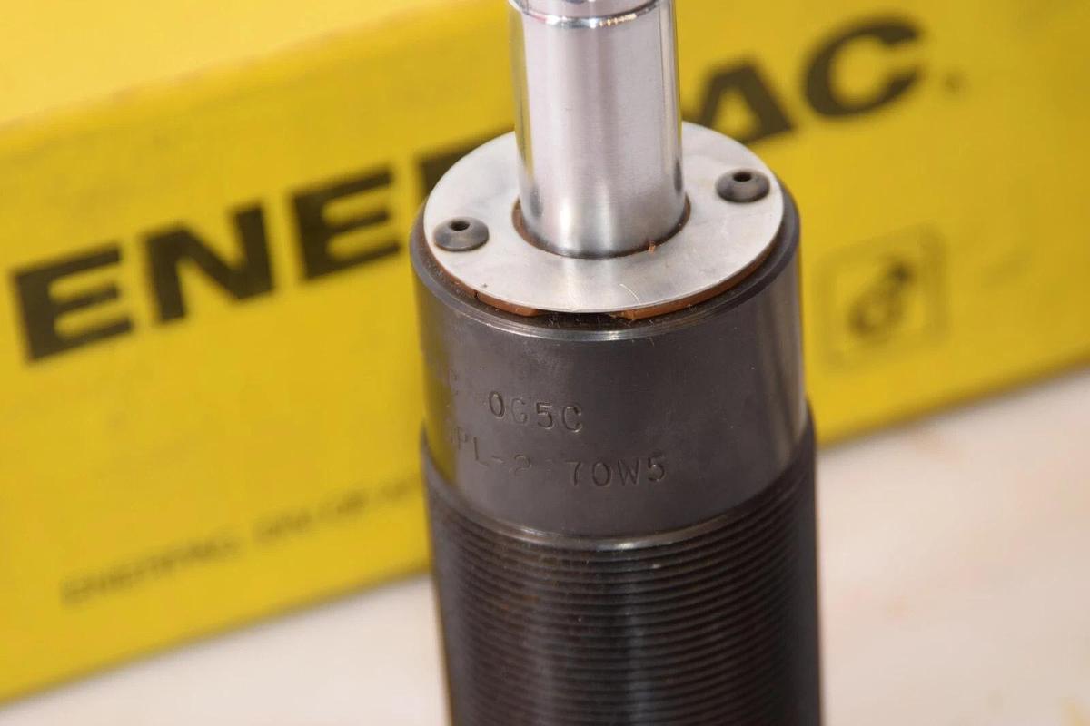 (NEW) ENERPAC SPL-2670W5 0G5C Hydraulic Cylinder