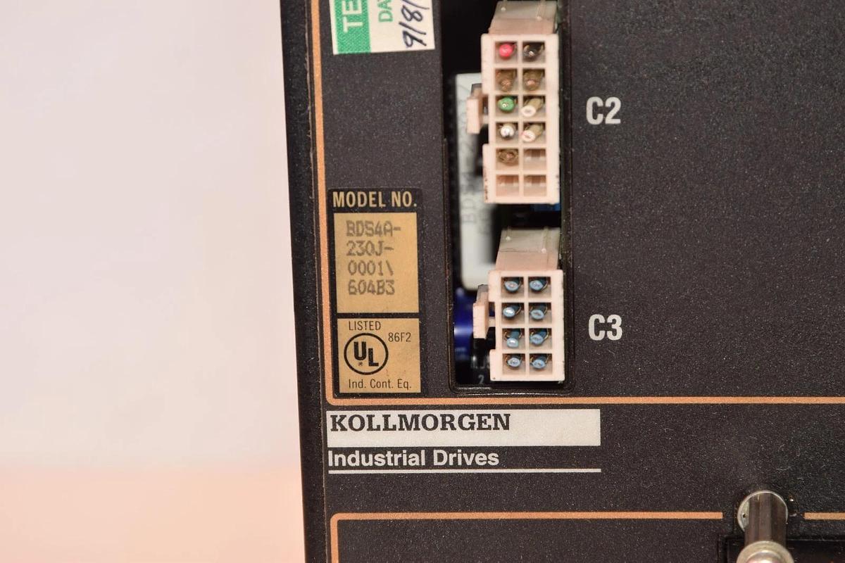 Used KOLLMORGEN  BDS4A-230J-0001/604B3 / BDS4A230J0001604B3  Industrial Servo Drive