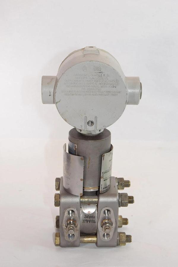 Used SCHLUMBERGER PDH3000-030-22-11-XX-XX-13 30Vdc 0/030 PSID Pressure Transmitter