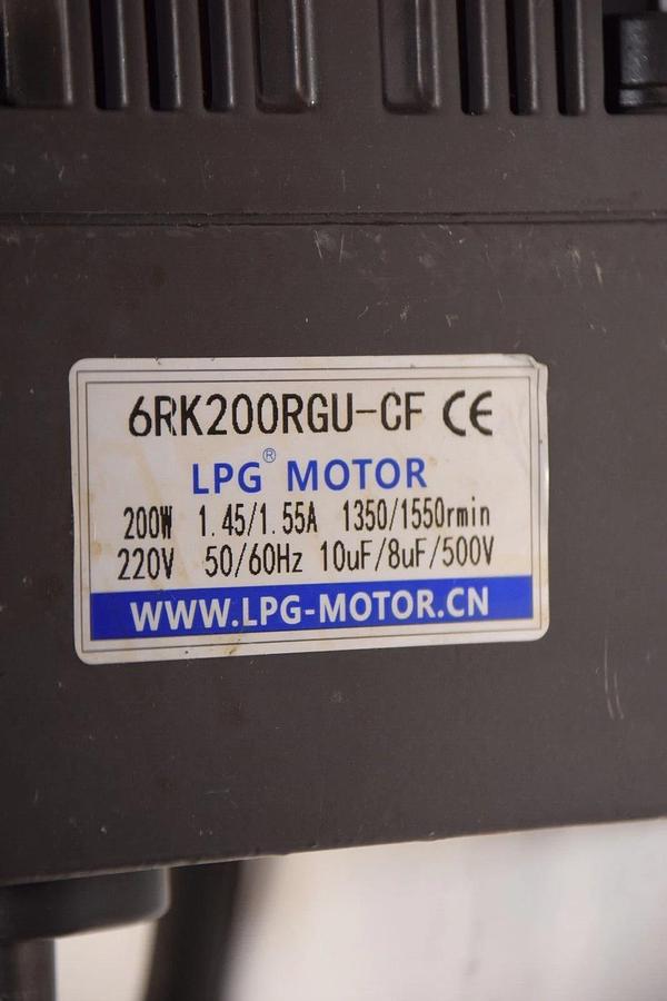 Used LPG 6RK200RGU-CF 200W 220V Speed Regulating Motor w/ Gearbox Reducer 6GU-5-K