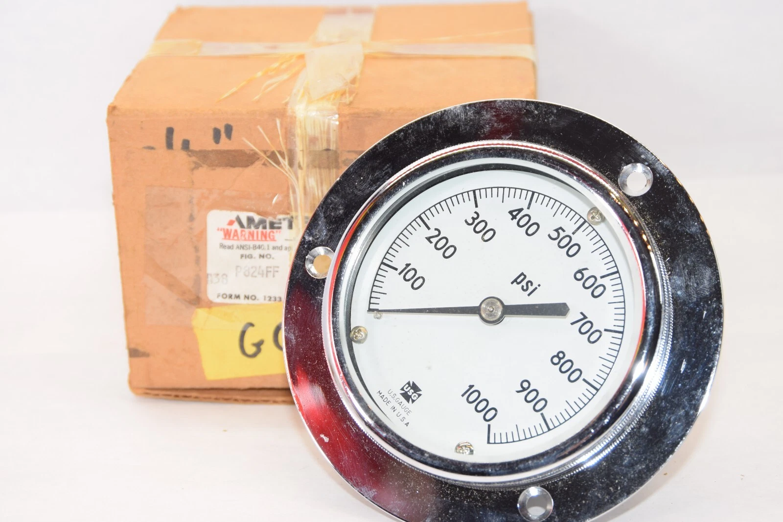 AMETEK P824FF 0-1000psi 3.5" Face Flanged Pressure Gauge (NEW)