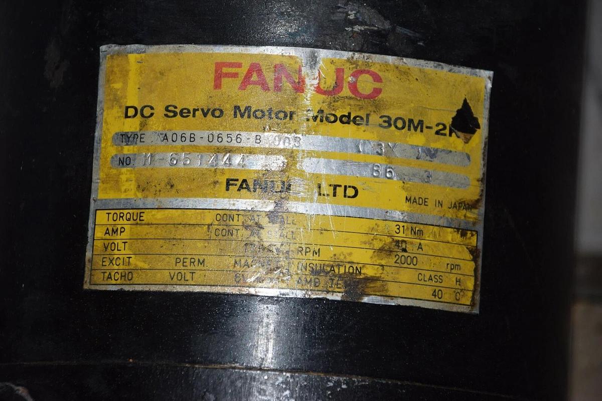 Used FANUC DC Servo Motor 30M-2K  A06B-0656-B003  A06B0656B003 171V 40A 2000RPM
