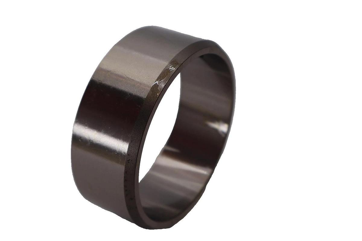 (NEW) ROLLWAY B-210-20-70 , B2102070 Bearing Ring