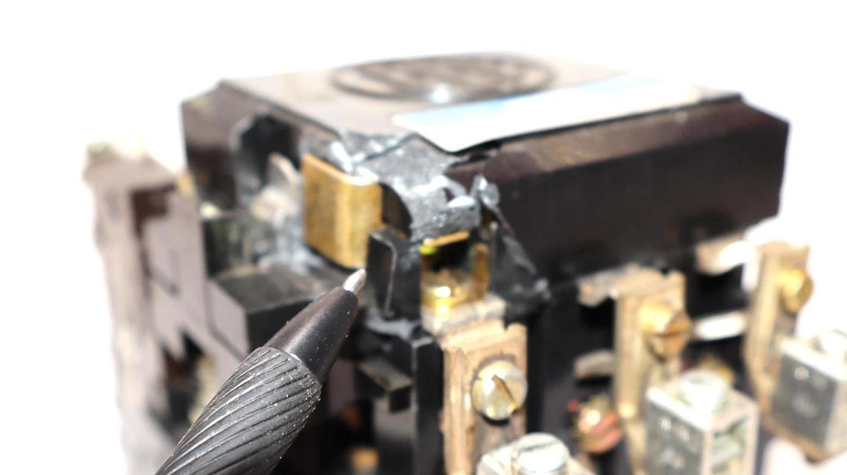 Used Gould A103D Size 2 Contactor With F10N0CL Auxiliary Contact *Chipped*